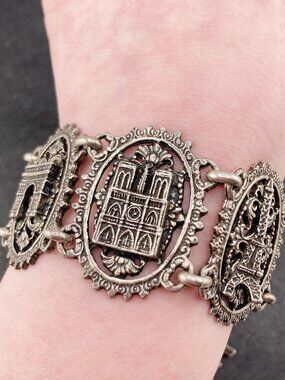 VINTAGE Aged silver tone metal Paris themed souvenir link bracelet 1940s 1950s